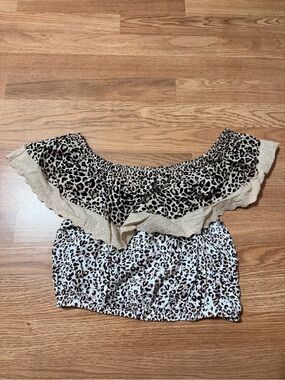 Leopard Print Off-Shoulder Ruffle Crop Top - Cream/Brown Meant for Swimming